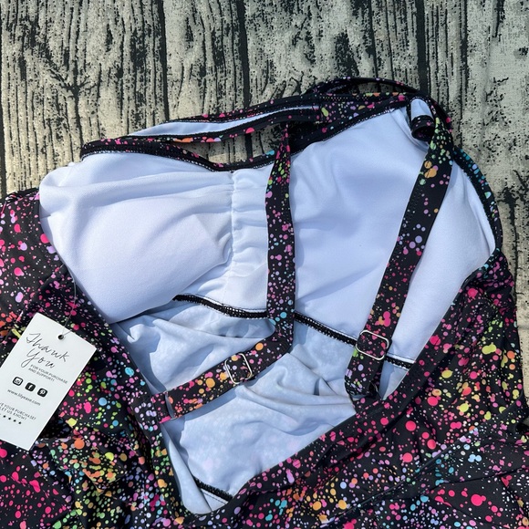 LILYEASE ® Fashionable Colorful Dot Square Neck Flowy Women Tankini Top. - Picture 3 of 6